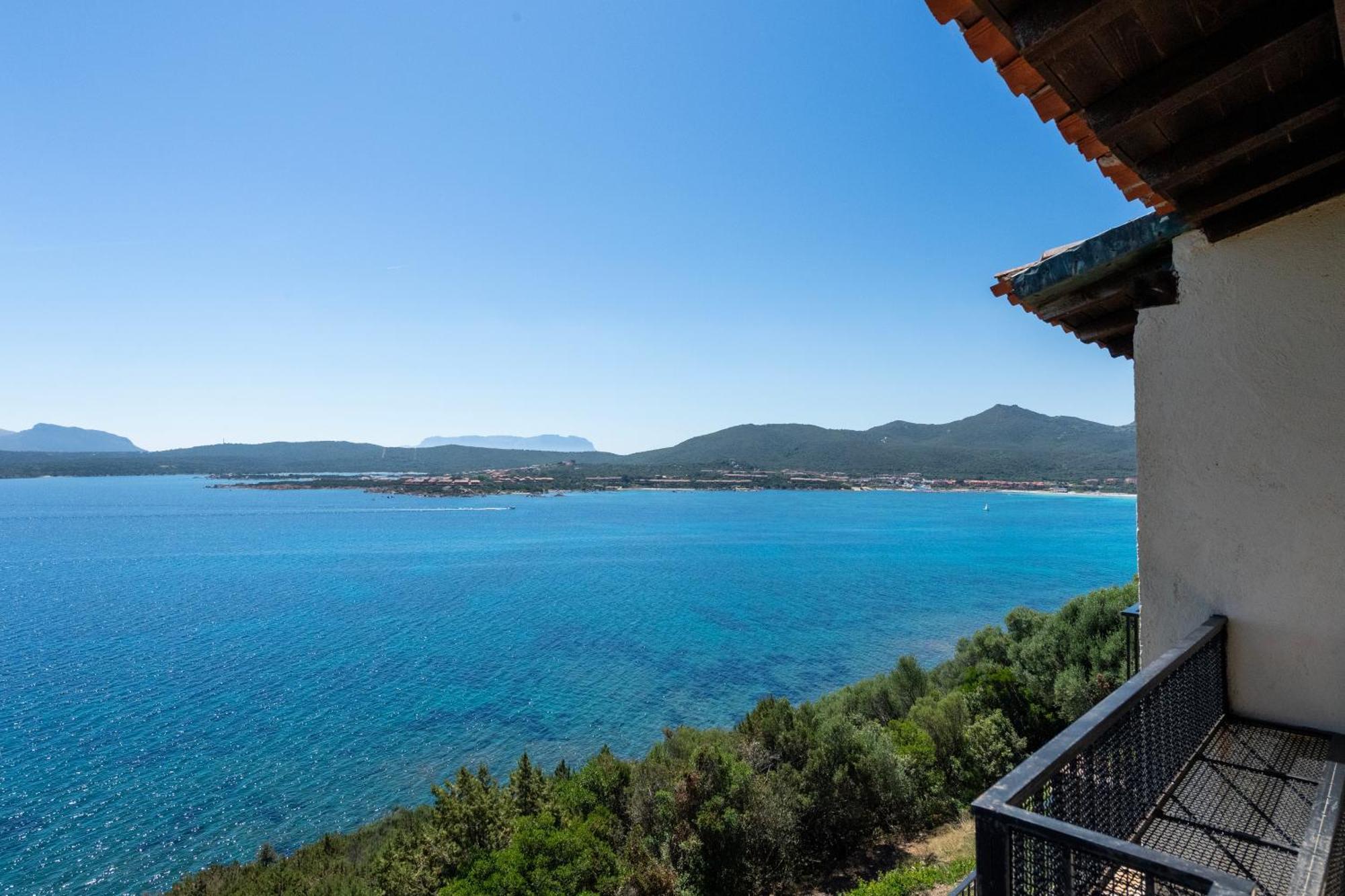 Casa Vacanze Il Cisto - Golfo Di Marinella Villa Porto Rotondo Exterior foto