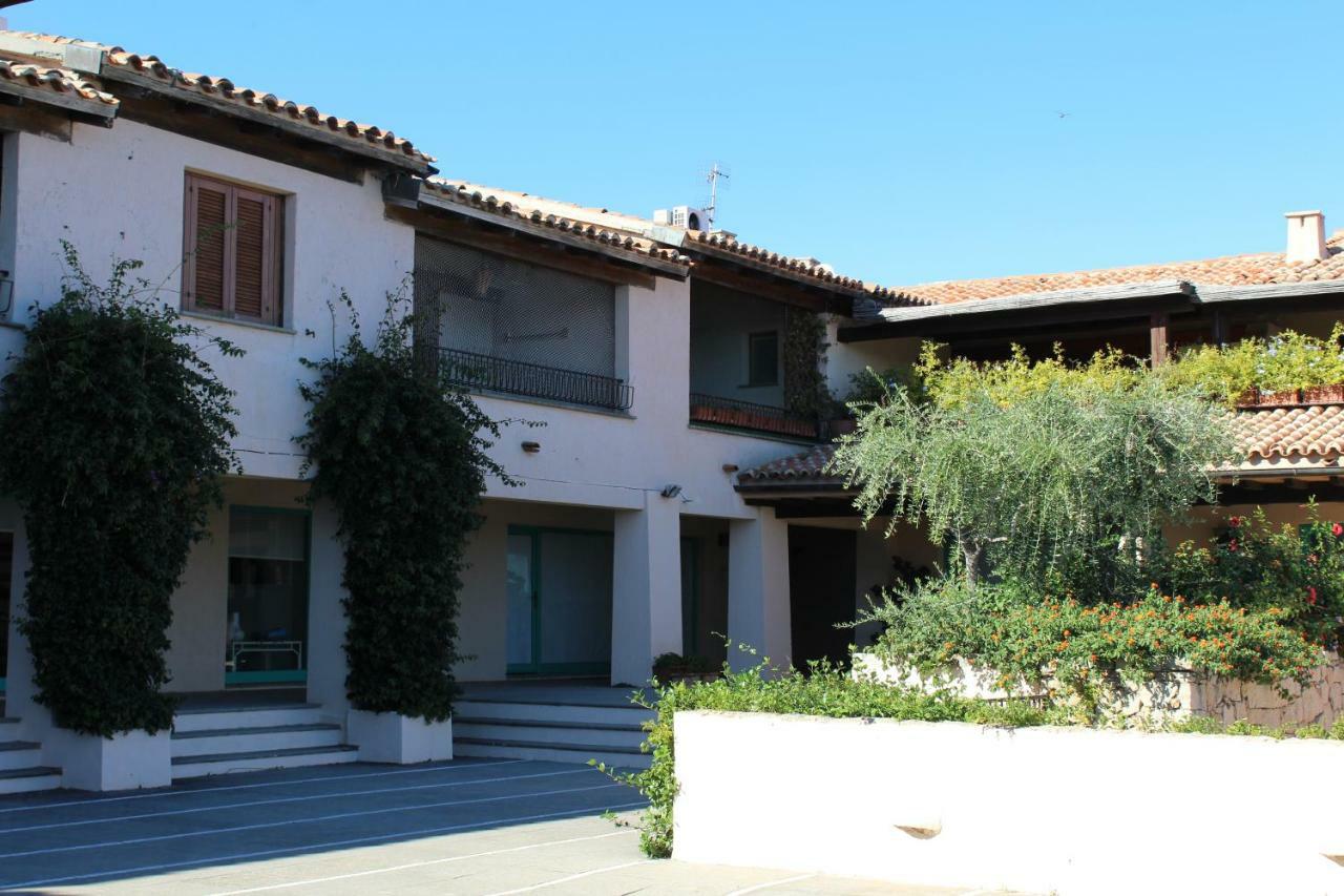 Casa Vacanze Il Cisto - Golfo Di Marinella Villa Porto Rotondo Exterior foto